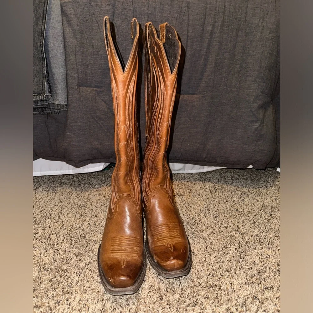 Ariat Women's Tan Heeled Boots - Picture 2 of 6
